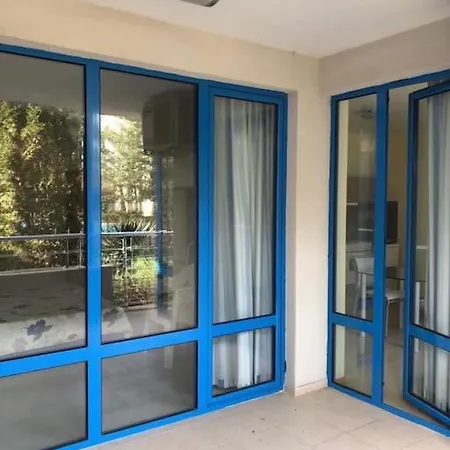 One Bedroom In Complex Apartment