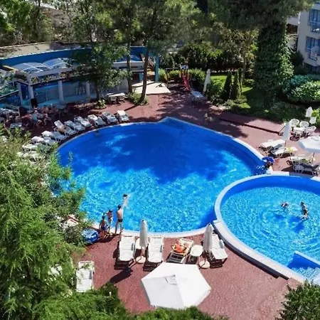 Апартамент One Bedroom In Complex *